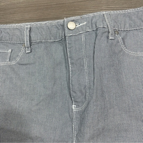 Gap Navy White Pinstripe Mini Skirt Cotton Blend High Waist Size 10 - Picture 2 of 5